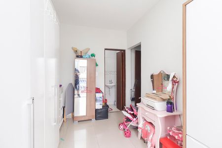 Casa à venda com 180m², 3 quartos e 3 vagasQuarto 1 - Suíte