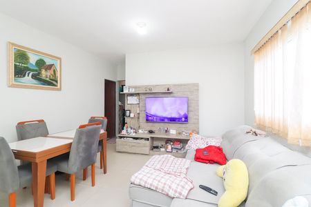 Sala de casa à venda com 3 quartos, 180m² em Cidade Nova São Miguel, São Paulo