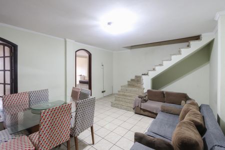 Sala de casa para alugar com 4 quartos, 161m² em Vila Paulistana, São Paulo