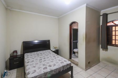 Casa para alugar com 161m², 4 quartos e 2 vagasSuíte 2