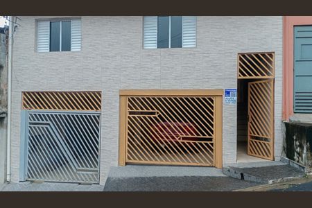 Casa para alugar com 161m², 4 quartos e 2 vagasFachada