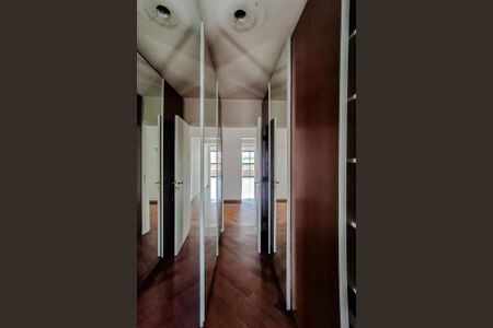 Apartamento à venda com 177m², 4 quartos e 3 vagasQuarto 4 - Suíte