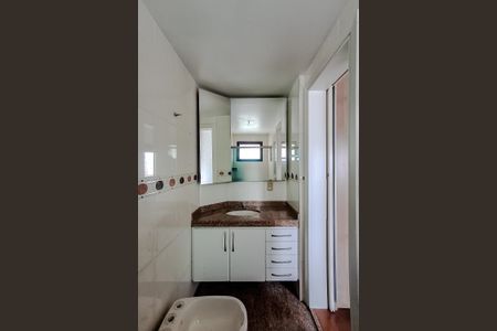 Apartamento à venda com 177m², 4 quartos e 3 vagasBanheiro da Suíte