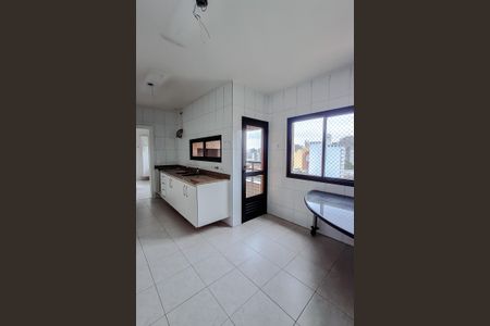 Apartamento à venda com 177m², 4 quartos e 3 vagasCozinha