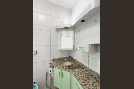 Banheiro de apartamento para alugar com 1 quarto, 70m² em Vila Galvão, Jundiaí