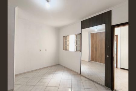 Quarto de apartamento para alugar com 1 quarto, 70m² em Vila Galvão, Jundiaí