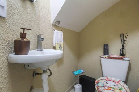 Casa de condomínio à venda com 53m², 2 quartos e 1 vagaLavabo