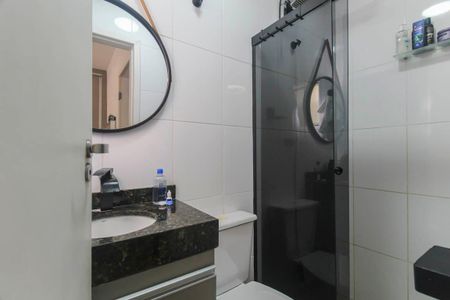 Casa de condomínio à venda com 53m², 2 quartos e 1 vagaBanheiro da Suíte 1