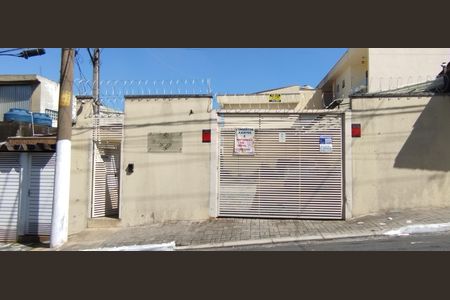 Casa de condomínio à venda com 53m², 2 quartos e 1 vagaFachada + Placa