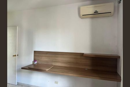 Apartamento para alugar com 47m², 1 quarto e 1 vagaSala