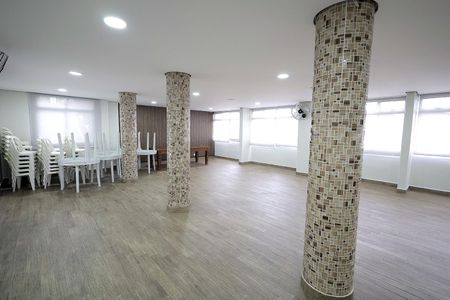 Apartamento para alugar com 60m², 3 quartos e sem vagaÁrea comum - Salão de festas