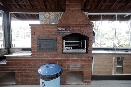 Apartamento para alugar com 60m², 3 quartos e sem vagaÁrea comum - Churrasqueira