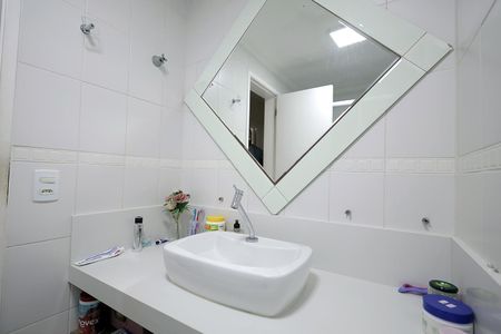 Apartamento para alugar com 60m², 3 quartos e sem vagaBanheiro