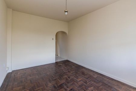 Sala de kitnet/studio para alugar com 1 quarto, 33m² em Santo Antônio, Porto Alegre