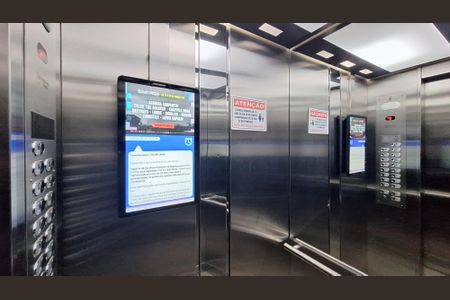 Apartamento à venda com 88m², 2 quartos e sem vagaElevador