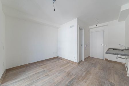 Quarto de kitnet/studio à venda com 1 quarto, 24m² em Vila Cordeiro, São Paulo