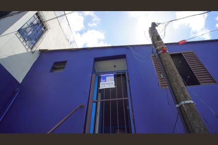 Casa para alugar com 60m², 2 quartos e sem vaga Casa para alugar com 60m², 2 quartos e sem vagaFachada e placa