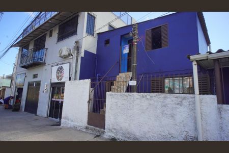 Casa para alugar com 60m², 2 quartos e sem vaga Casa para alugar com 60m², 2 quartos e sem vagaFachada