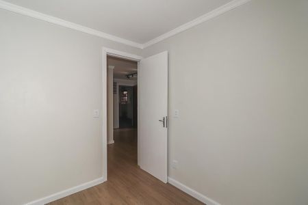 Quarto 2 de apartamento à venda com 2 quartos, 39m² em Rubem Berta, Porto Alegre