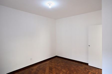 Casa para alugar com 228m², 4 quartos e 2 vagasQuarto