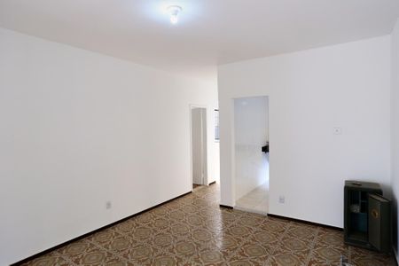 Sala de casa para alugar com 4 quartos, 228m² em Floresta, Belo Horizonte