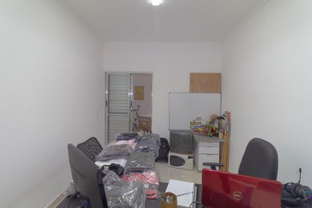 Casa à venda com 180m², 5 quartos e 3 vagasQuarto 2