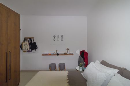 Casa à venda com 180m², 5 quartos e 3 vagasQuarto 3 - Suíte 1