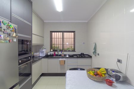 Casa à venda com 180m², 5 quartos e 3 vagasCozinha