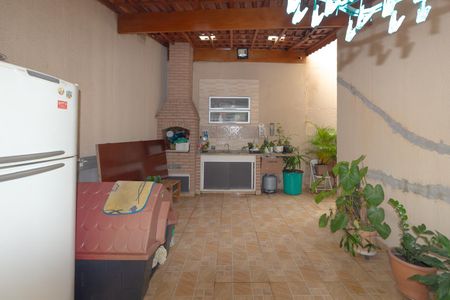 Casa à venda com 180m², 5 quartos e 3 vagasÁrea de Serviço