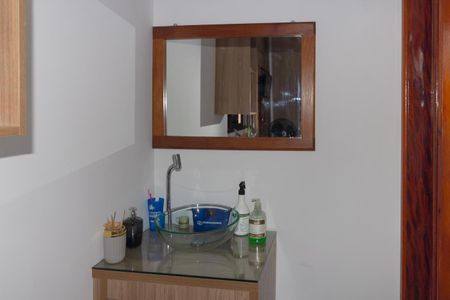 Casa à venda com 180m², 5 quartos e 3 vagasQuarto 4 - Suíte 2