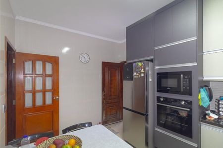 Casa à venda com 180m², 5 quartos e 3 vagasCozinha
