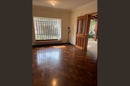 Foto 01 de casa à venda com 6 quartos, 353m² em Vila Clementino, São Paulo