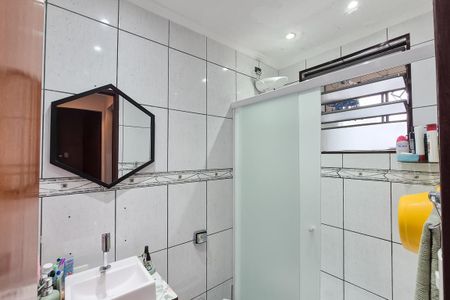 Banheiro Social de apartamento à venda com 2 quartos, 53m² em Conjunto Residencial Pombeva, São Bernardo do Campo
