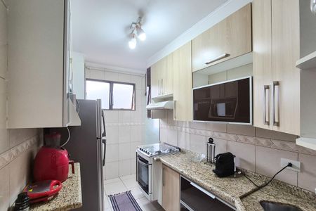 Cozinha de apartamento à venda com 2 quartos, 53m² em Conjunto Residencial Pombeva, São Bernardo do Campo