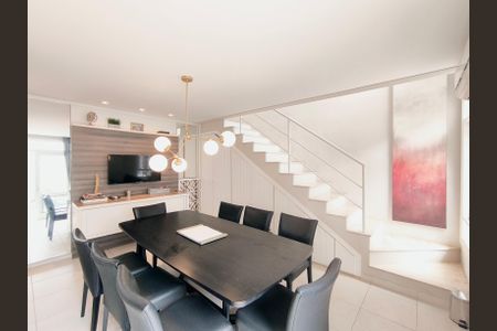 Casa de condomínio à venda com 312m², 3 quartos e 2 vagas