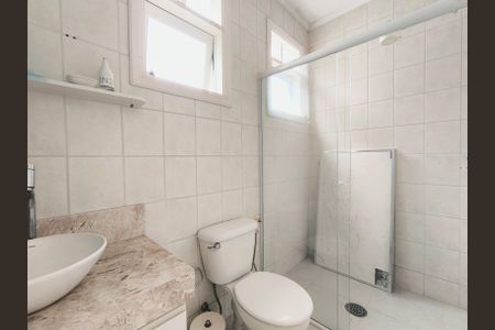 Casa de condomínio à venda com 312m², 3 quartos e 2 vagas