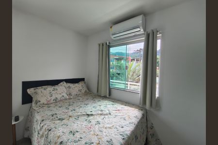 Casa de condomínio à venda com 134m², 3 quartos e 1 vaga