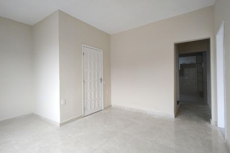 Sala de casa à venda com 2 quartos, 65m² em Taquara, Rio de Janeiro