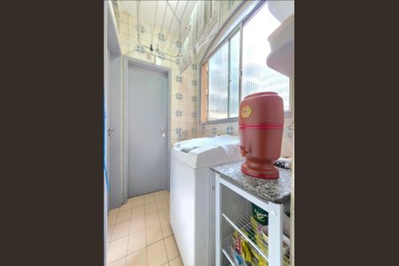 Apartamento à venda com 68m², 2 quartos e 1 vagaÁrea de Serviço 