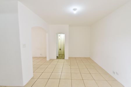 Sala de casa para alugar com 3 quartos, 119m² em Jardim da Gloria, São Paulo