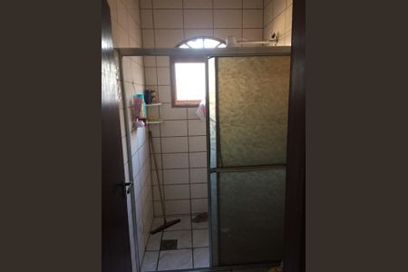 Banheiro de casa à venda com 4 quartos, 250m² em Parque Guarani, Várzea Paulista