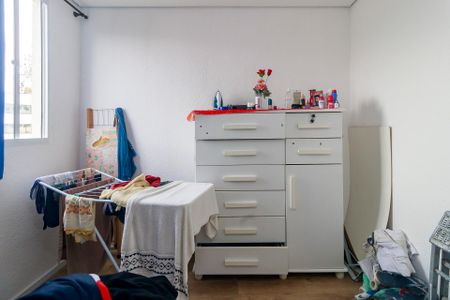 Quarto 2 de apartamento para alugar com 2 quartos, 38m² em Jardim Promissao, São Paulo