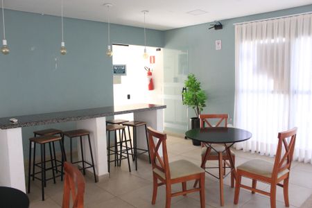 Apartamento para alugar com 42m², 2 quartos e 1 vagaÁrea comum - Salão de festas