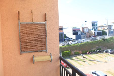 Varanda de apartamento para alugar com 2 quartos, 42m² em Roselândia, Cotia