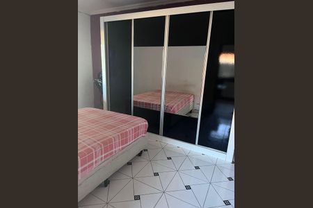 Casa à venda com 130m², 4 quartos e 2 vagasQuarto 3