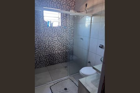 Banheiro de casa à venda com 4 quartos, 130m² em Vila Real, Várzea Paulista