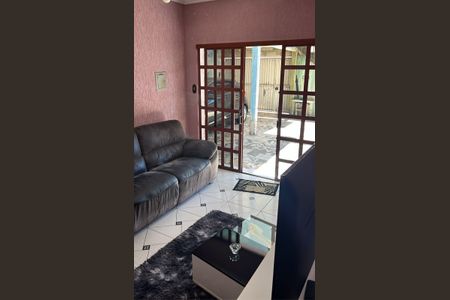 Sala de casa à venda com 4 quartos, 130m² em Vila Real, Várzea Paulista