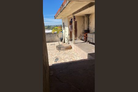 Casa à venda com 130m², 4 quartos e 2 vagasÁrea Externa