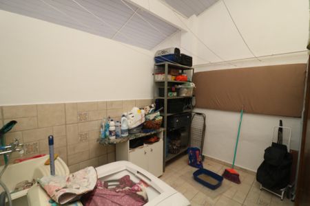 Casa para alugar com 100m², 1 quarto e sem vagaÁrea de Serviço