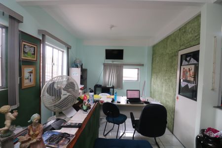 Sala de casa para alugar com 1 quarto, 100m² em Vila Paulo Silas, São Paulo